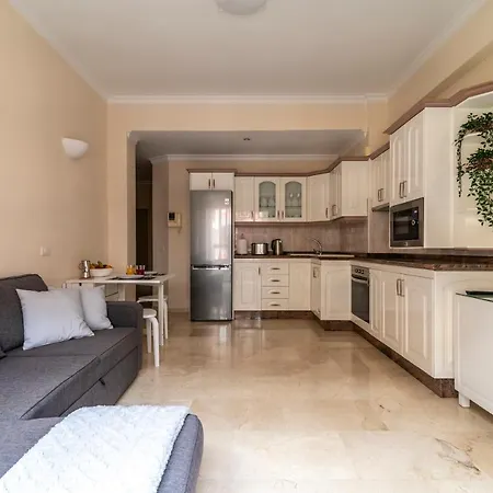 Las Canteras Beach Apartment *